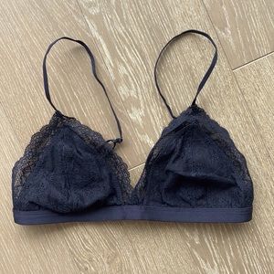 Aritzia Lace Bra